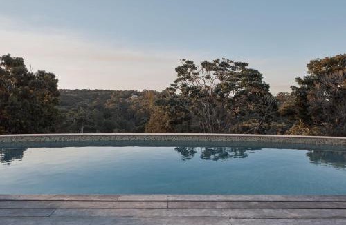 Black Mountain House | Betty - Black Mountain House