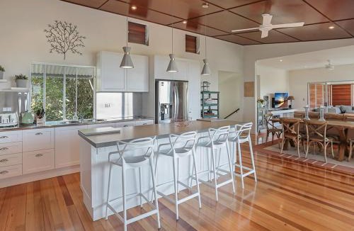 Sunrise Beach House | Big Sky at Sunrise, Sunrise Beach