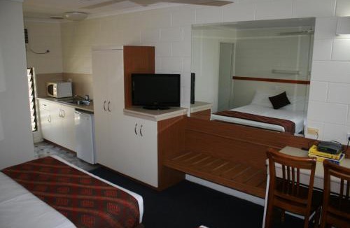 Rosslea Hotel | Billabong Lodge Motel