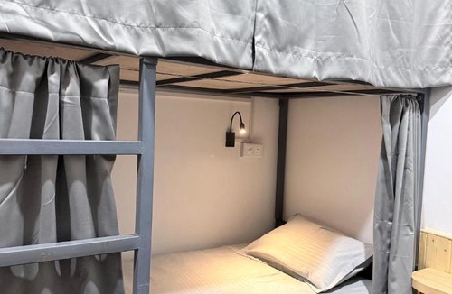 Suja Hostel | Bir Kuteer