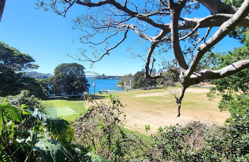 Birchgrove Apartment | Birchgrove Peninsula and Harbour Retreat