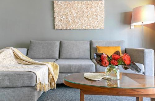 Darwin City Centre Apartment | Bird's Eye Views from Chic Harbourside Abode