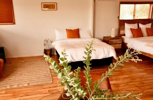 Mareeba Cabin | Birds Heaven Mareeba