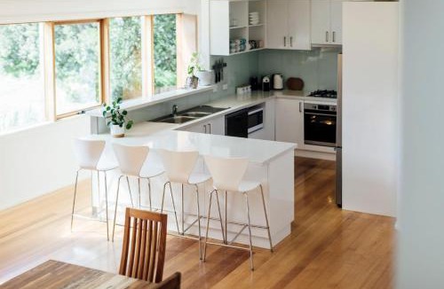St. Andrews Beach House | Birdsong Hideaway