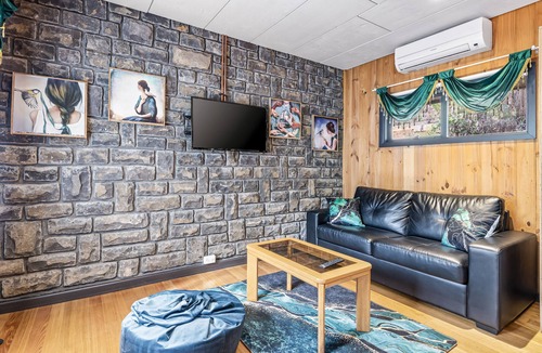 Emerald Cottage | Blackwood Rise