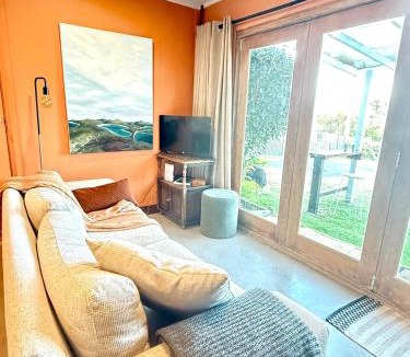 Augusta Villa | Blackwood River Art Studio
