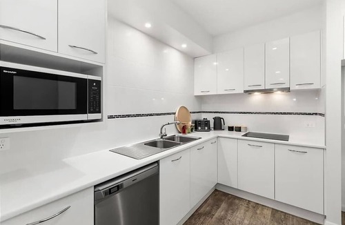 North Batemans Bay House | Blissful Bungalow Batemans Bay