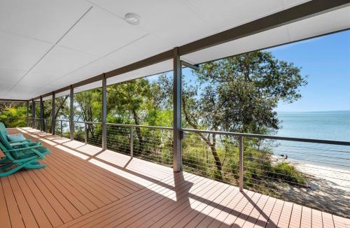 Boreen Point House | Blissful Lake Retreat