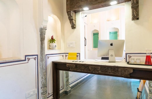 Pink City Hotel | Bloom Boutique l Chelon Haveli