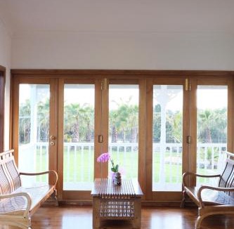 Tooradin House | Bloom by the Bend