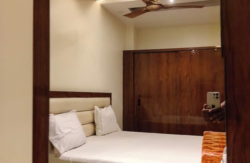 Jhanjharpur Hotel | blu heaven
