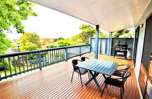 Apollo Bay House | Blue Waves - Perfect Getaway For Families/Friends