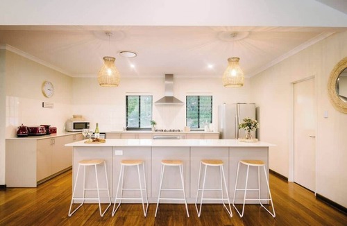 Margaret River House | Blue Wren—Chic & Spacious Country Pool House