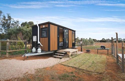 Merbein House | Bluestone Alpacas Theodores Corner by Tiny Away