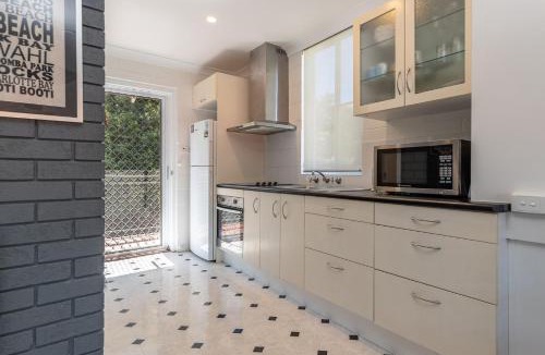 Blueys Beach Villa | Blueys Beach Villa Manyana 30