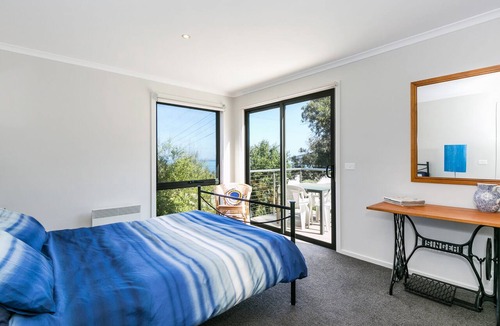 Lorne House | Bluview