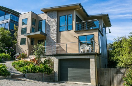 Lorne House | Bluview