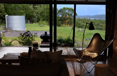 Mayers Flat House | Bodi Farm, Seal Rocks area