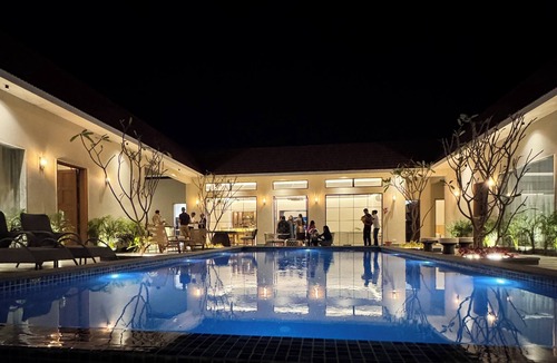 Jaipur Villa | BOHO VILLA JAIPUR 4bedroom super luxury pool villa with bohemian charm