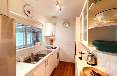 Callala Beach House | Bombora – Across From The Beach