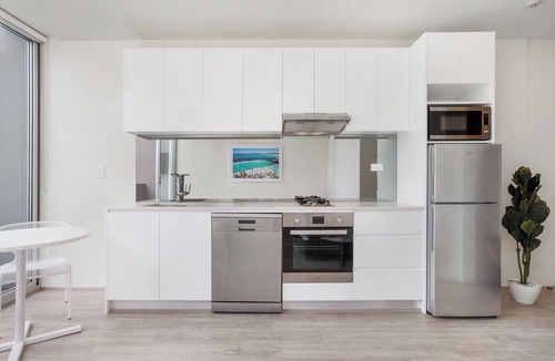 Bondi Apartment | BONDI BEACH STUDIOS: IV