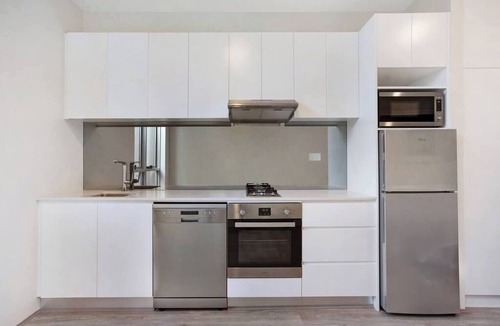Bondi Apartment | BONDI BEACH STUDIOS: VII