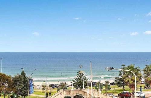 Bondi Beach Apartment | Bondi Breeze