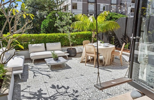 Bondi Beach House | Bondi Oasis ~ Steps to the Beach ~ Parking & Garden