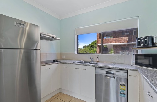 Bongaree Apartment | Bongaree Water Views