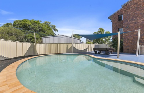 Bongaree Apartment | Bongaree Water Views