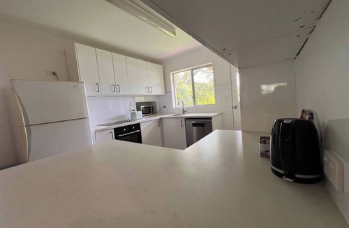 Nambour House | Book Now for Easter, Family & Pet Friendly, Aldi
