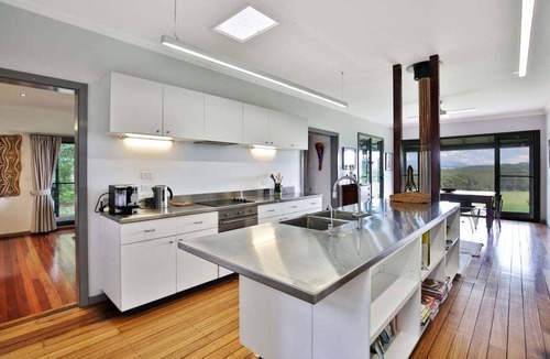 Berry House | Borrowdale - Expansive Views of the Escarpment
