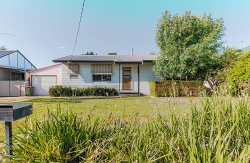 Mount Austin House | Botanic Base - Designed for Ease & Comfort