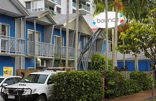 Cairns Central Business District Hotel | Bounce Cairns