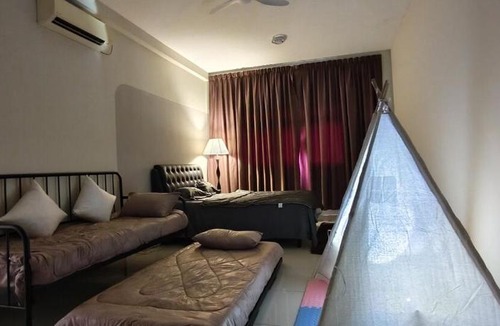 Medini Apartment | Bouncing Fun House in Medini