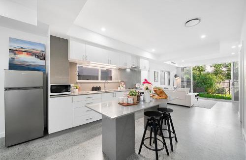 Petersham North House | Boutique Inner West Stay Easy CBD Access