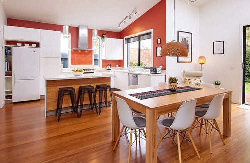 Mordialloc House | BOUTIQUE STAYS - Mordi Beach House