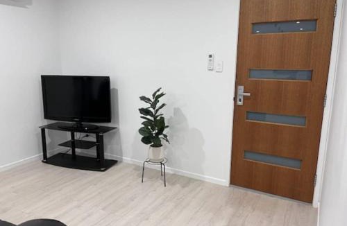 Bracken Ridge Apartment | Bracken Ridge 2BR Entire Home, Self Check-In, Parking