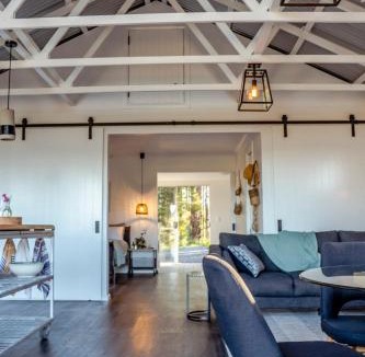 Rollands Plains Apartment | Braelee Bower