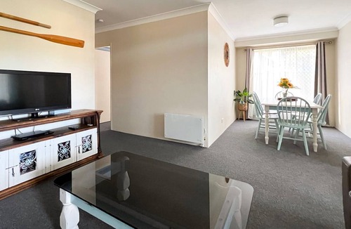 Forster Apartment | Braemar 9 - Enjoy Wallis Lake!