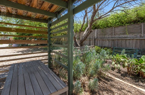 Capel Sound House | Braidwood Beachouse Getaway by Ready Set Stay-Close to the Beach & Table Tennis