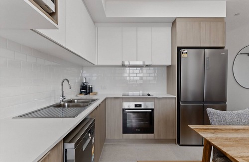 Cannington Apartment | Brand New 2 Bed Apartment with City Views
