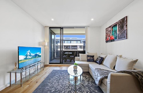Leichhardt Apartment | Brand new modern apartment in Leichhardt close to CBD