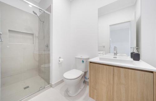 Melbourne House | Brand New, Spacious, Breezy, Comfy, Luxury Home