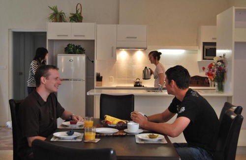 Murray Bridge East Bed & Breakfast | Brayfield Cottage