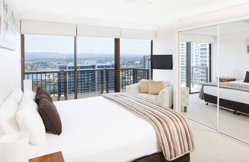 Surfers Paradise Apartment | BreakFree Longbeach