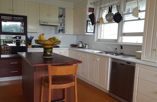 Austinmer House | Brickyard Point House, a modest beachside home.
