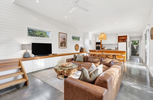 Barwon Heads Cabin | Bridge Road Retreat – Barwon Heads Getaway