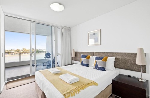 Mandurah Apartment | Bridgepoint 502