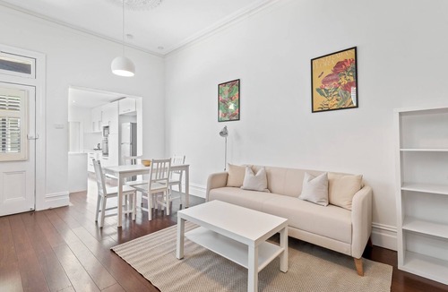 Fitzroy North House | Bright 3-Bed Home Near Melbourne’s CBD
